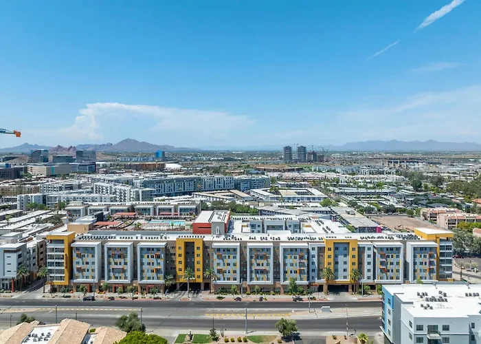 Apartment Boulevard Modern 1br Asu Pool Gym 05